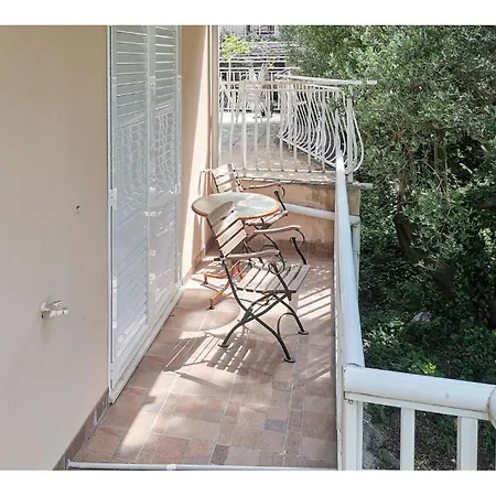 Apartment Amazing In With Wifi Cavtat